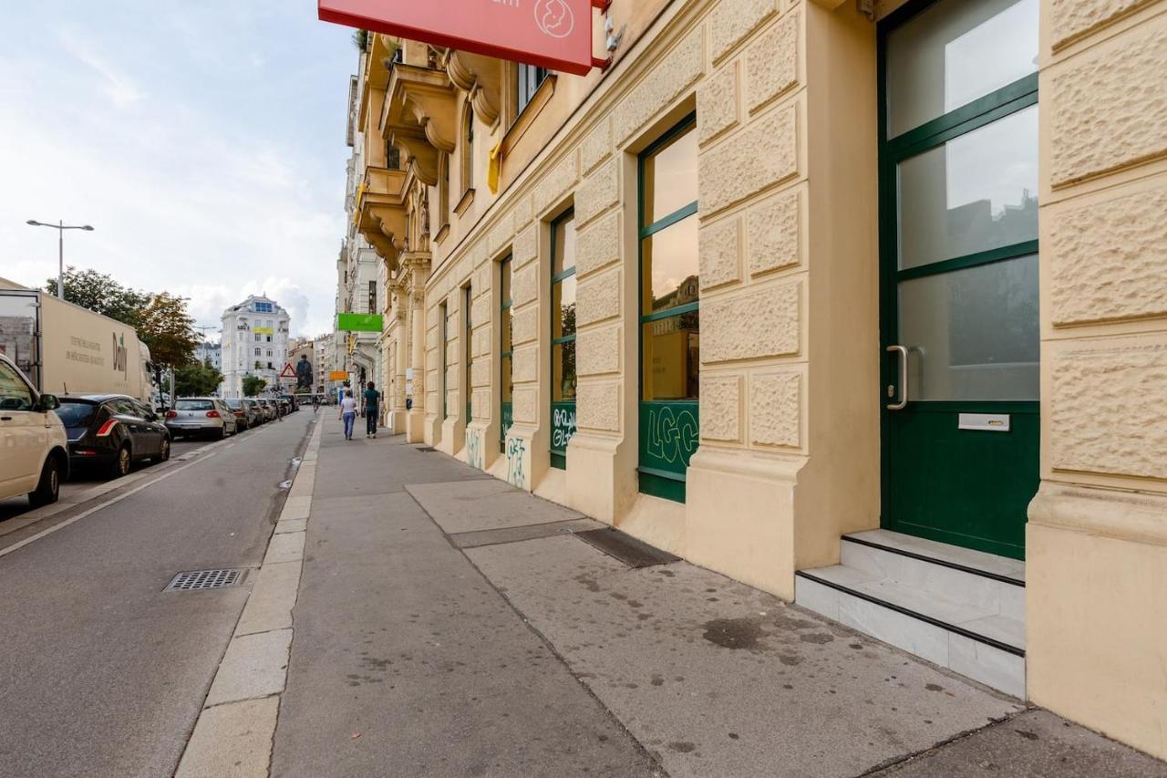 Free Parking Vienna Naschmarkt Air Con Fast Wifi المظهر الخارجي الصورة